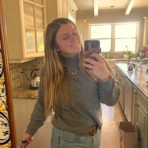 Meet your Posher, Christine